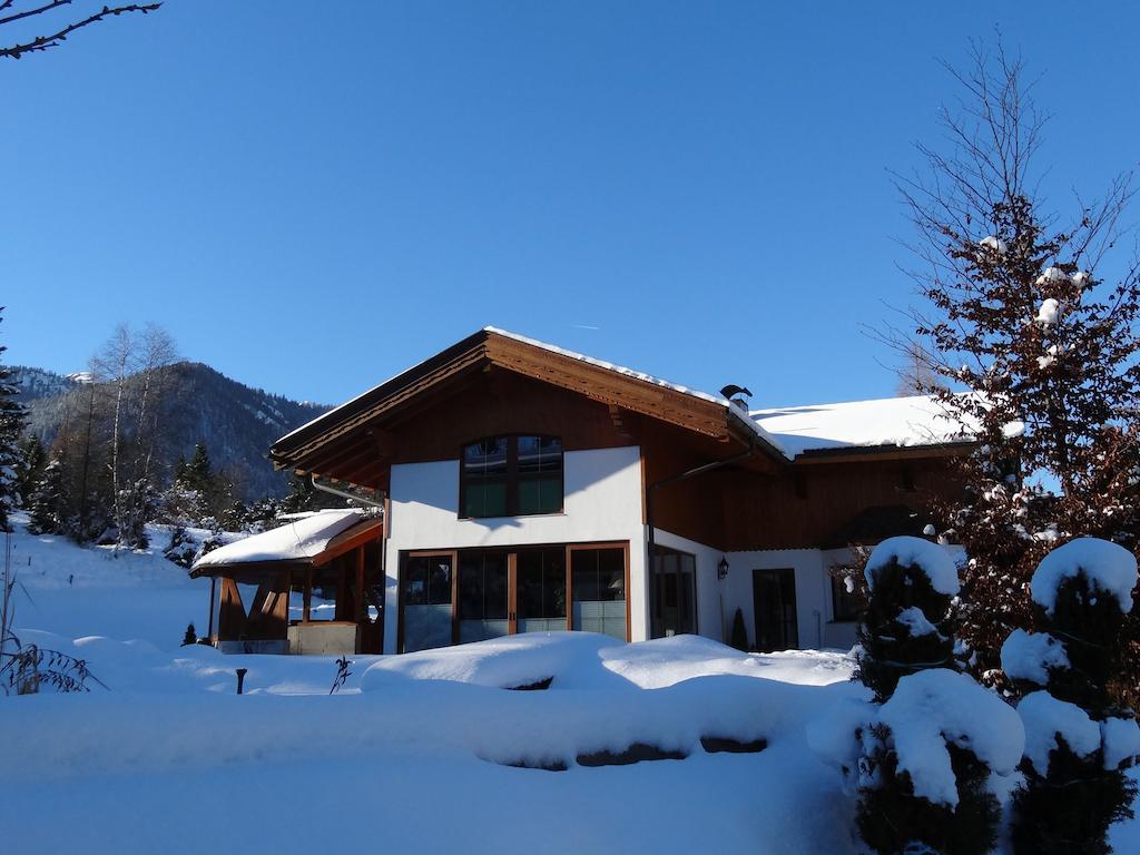 Ferienwohnung Irmgard Steinberg am Rofan エクステリア 写真